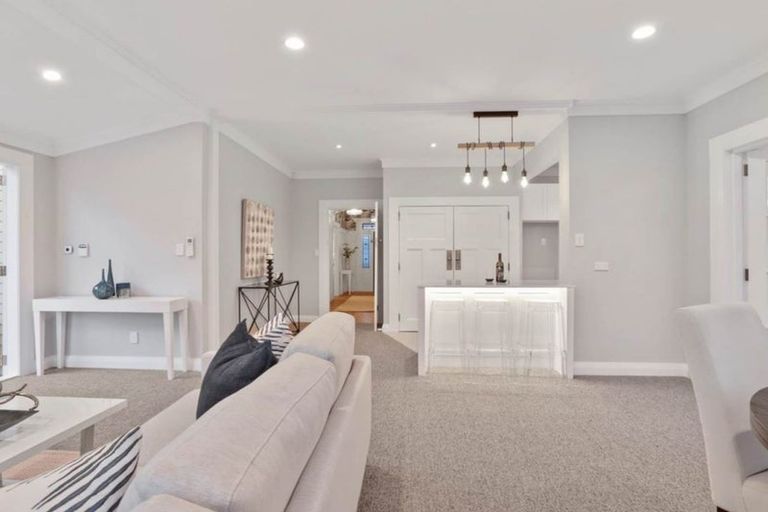 Photo of property in 40 Albert Street, Riverhead, 0820