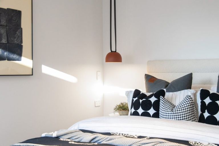 Photo of property in 4b Lyford Crescent, Sunnynook, Auckland, 0620