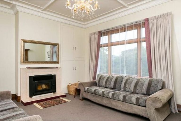 Photo of property in 32 Henry Street, Maori Hill, Dunedin, 9010