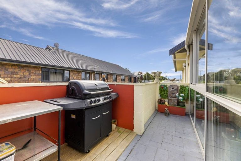 Photo of property in 4 Leven Street, South Hill, Oamaru, 9400