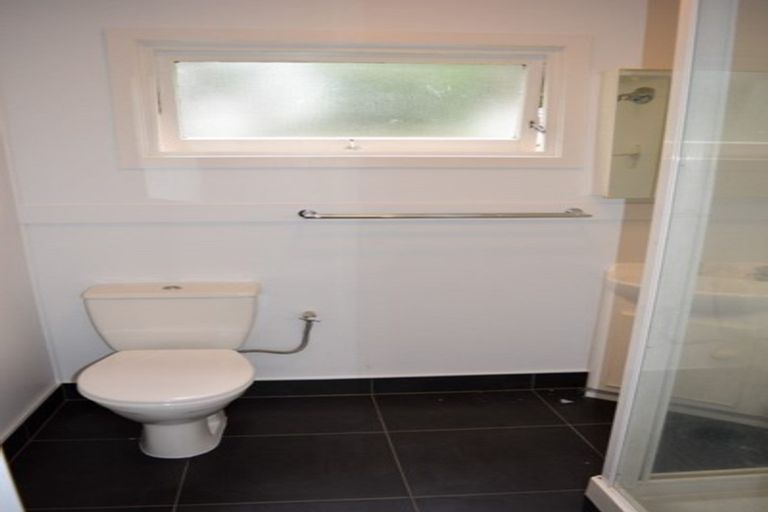 Photo of property in 2/16 Church Street, Devonport, Auckland, 0624