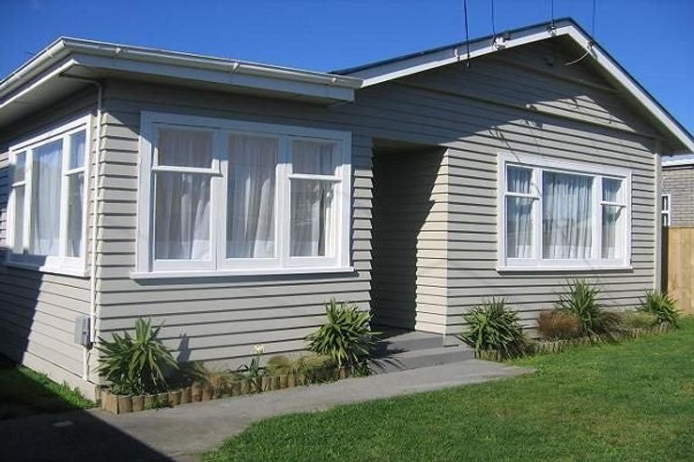 Photo of property in 82 William Street, Petone, Lower Hutt, 5012