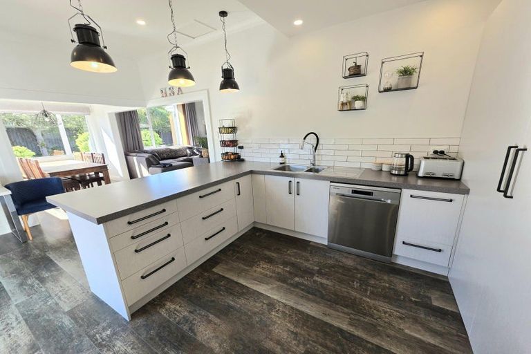 Photo of property in 10 Test Street, South Hill, Oamaru, 9400