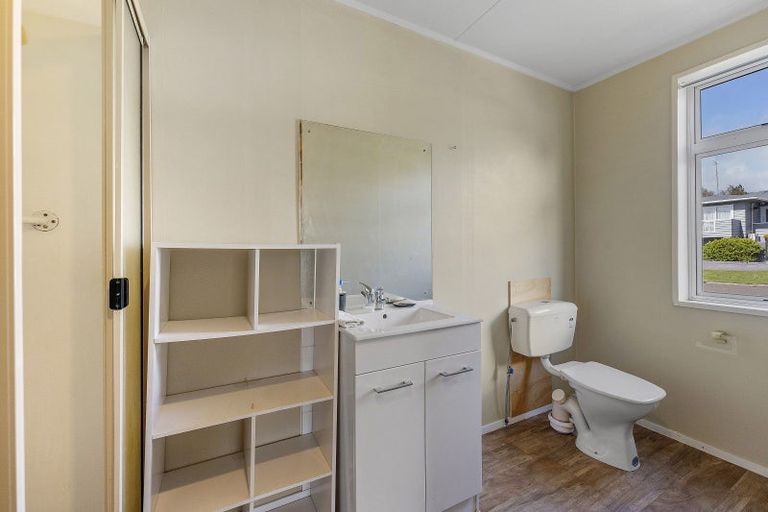 Photo of property in 2 Te Rewha Street, Turangi, 3334