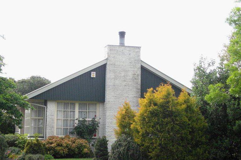 Photo of property in 256 Grimseys Road, Redwood, Christchurch, 8051
