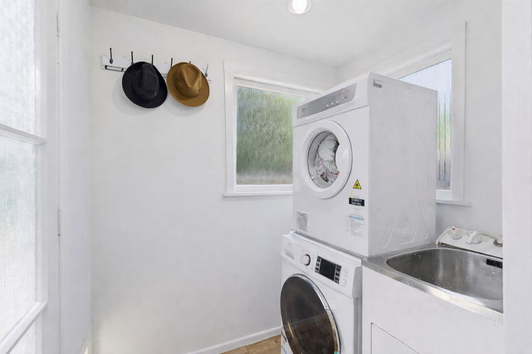 Photo of property in 16 Burwood Road, Matamata, 3400