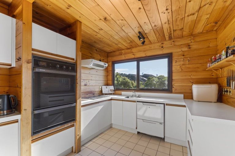 Photo of property in 27 Hauraki Street, Karori, Wellington, 6012