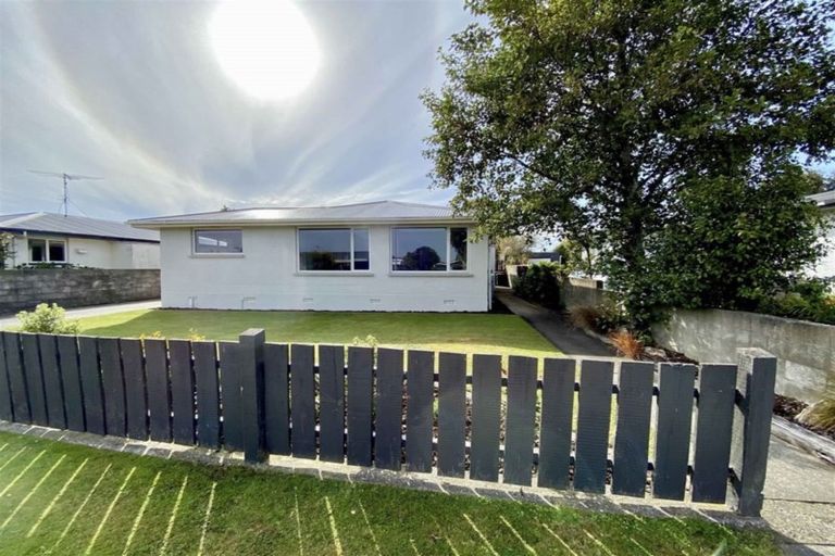 Photo of property in 15 Rowan Street, Hargest, Invercargill, 9810