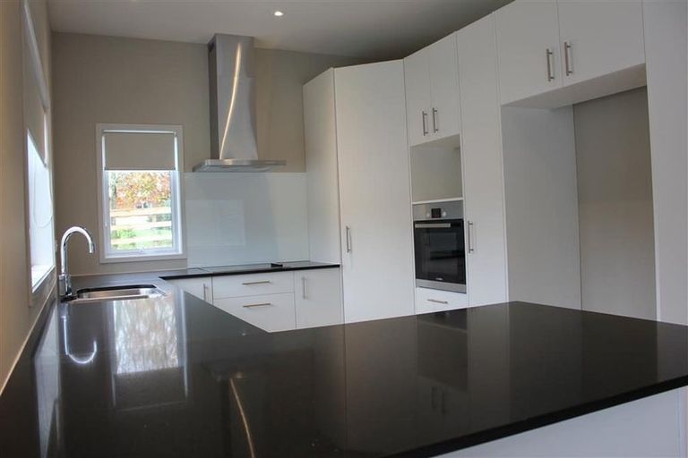 Photo of property in 29 Applemoors Way, Riverhead, 0820