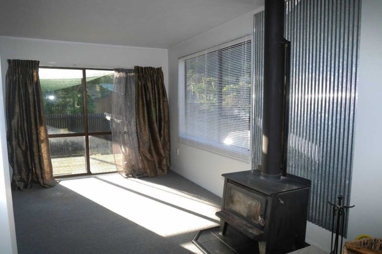 Photo of property in 11 Ruahine Street, Paraparaumu, 5032