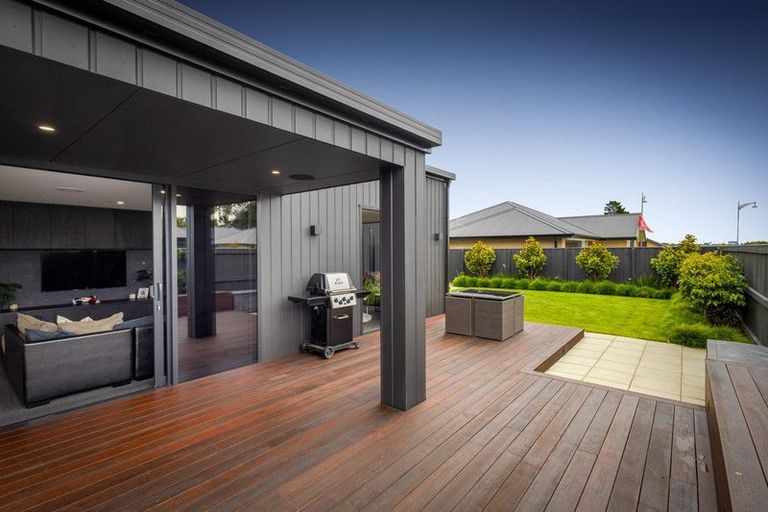 Photo of property in 28 Gammack Drive, Halswell, Christchurch, 8025