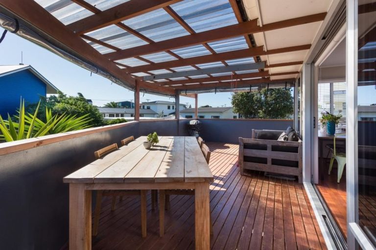 Photo of property in 1097 Papamoa Beach Road, Papamoa Beach, Papamoa, 3118