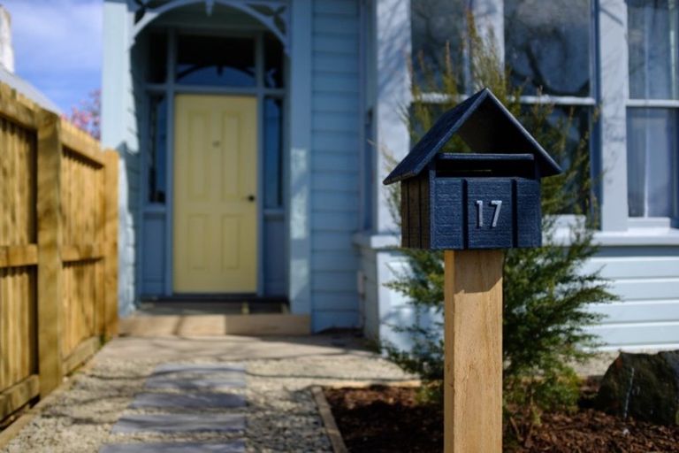 Photo of property in 17 Helena Street, Forbury, Dunedin, 9012