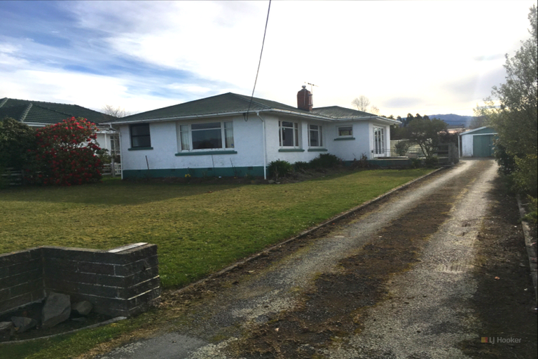 Photo of property in 8 Opie Street, Waimate, 7924