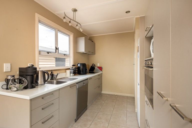 Photo of property in 55a Lismore Street, Merrilands, New Plymouth, 4312