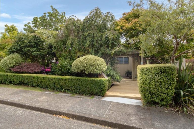 Photo of property in 13 Chichester Drive, Pinehaven, Upper Hutt, 5019