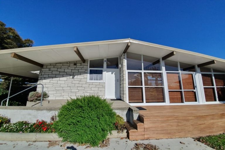 Photo of property in 97 Pakuranga Road, Pakuranga, Auckland, 2010