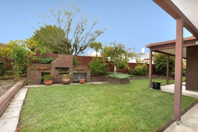 Photo of property in 2 Mornington Road, Balaclava, Dunedin, 9011