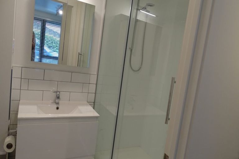 Photo of property in 12 Poaka Place, Beach Haven, Auckland, 0626