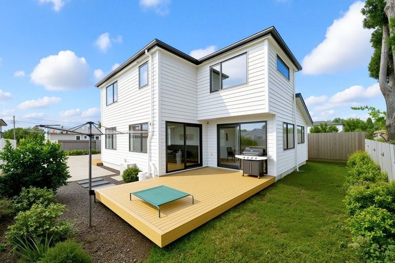 Photo of property in 22a Rathgar Road, Henderson, Auckland, 0610