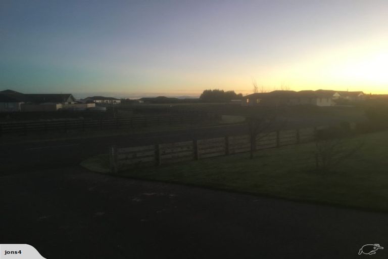 Photo of property in 124 Mt Taylor Drive, Feilding, 4775