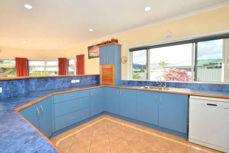 Photo of property in 68 Potae Avenue, Lytton West, Gisborne, 4010