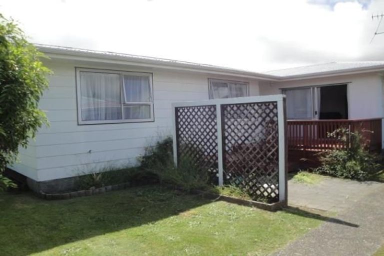 Photo of property in 37 Parakai Street, Paraparaumu, 5032