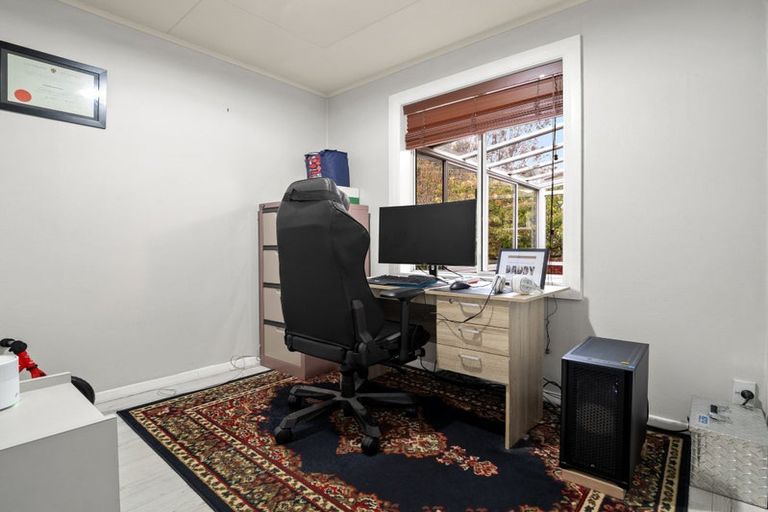 Photo of property in 112 Wakari Road, Helensburgh, Dunedin, 9010