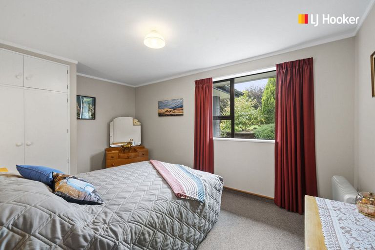 Photo of property in 43 Halfway Bush Road, Halfway Bush, Dunedin, 9076