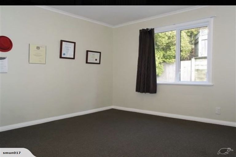 Photo of property in 106 Broderick Road, Johnsonville, Wellington, 6037