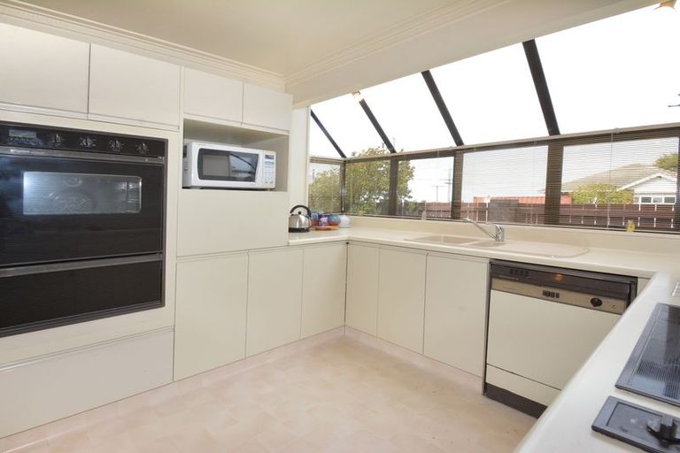 Photo of property in 2 Mornington Road, Balaclava, Dunedin, 9011