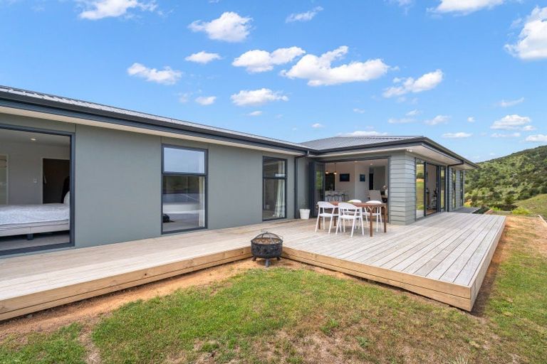 Photo of property in 11 Rihi Paea Rise, Ngunguru, 0173