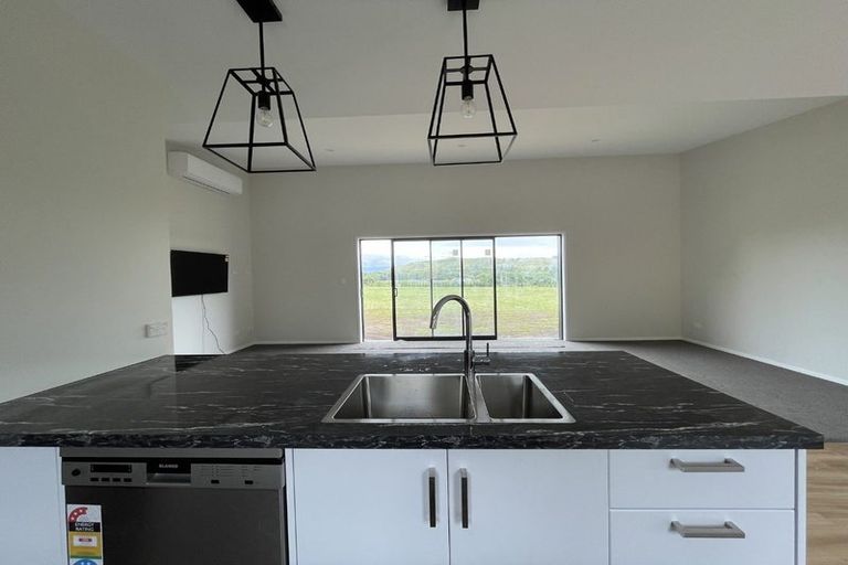 Photo of property in 3361 State Highway 50, Maraekakaho, Hastings, 4171