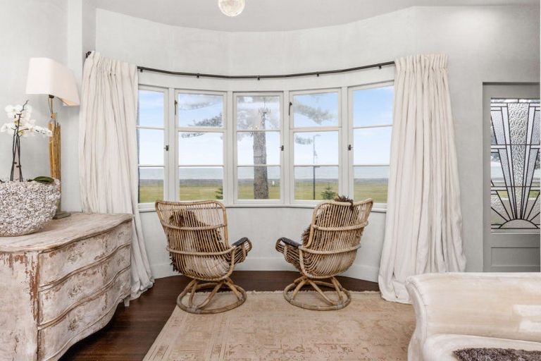 Photo of property in 541c Marine Parade, Napier South, Napier, 4110