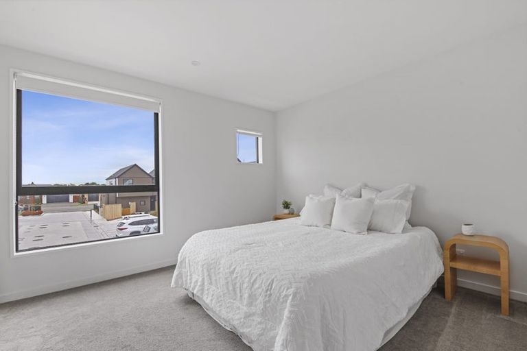 Photo of property in 11/6 Skibbereen Drive, Halswell, Christchurch, 8025