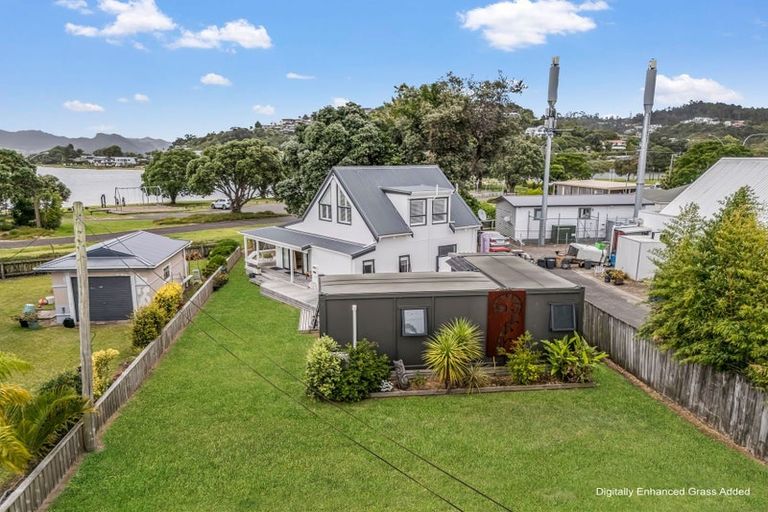 Photo of property in 1 Manaia Road, Tairua, 3508