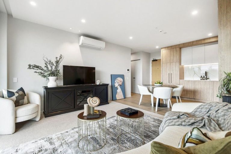 Photo of property in 1/12g Marlborough Crescent, Hobsonville, Auckland, 0616