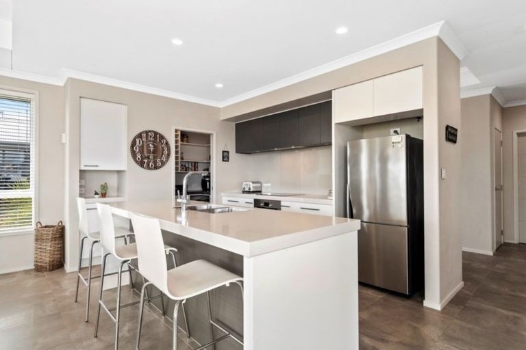 Photo of property in 18 Belgrave Close, Bethlehem, Tauranga, 3110