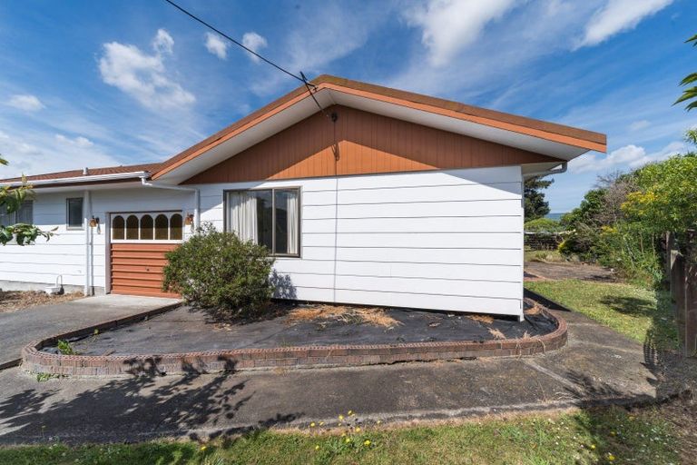 Photo of property in 327 Cambridge Avenue, Ashhurst, 4810