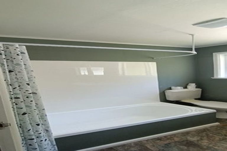 Photo of property in 65 Ohariu Road, Johnsonville, Wellington, 6037