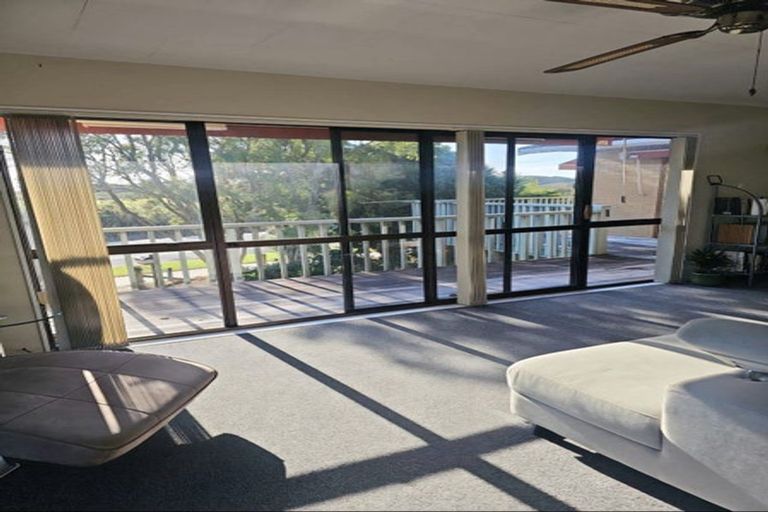 Photo of property in 14 Cove Road, Waipu, 0510