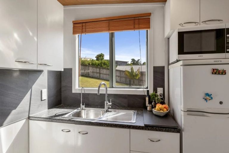 Photo of property in 6 Kakapo Way, Mangawhai, 0505