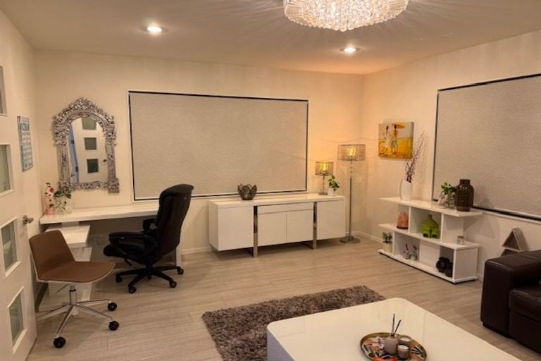 Photo of property in 1 Irongate Avenue, Ranui, Auckland, 0612