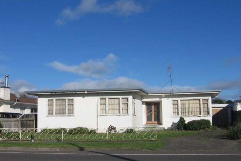 Photo of property in 214 Botanical Road, Takaro, Palmerston North, 4412