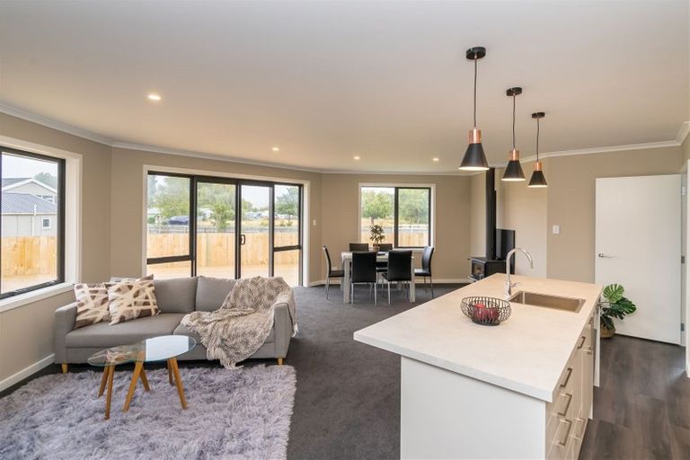 Photo of property in 4 Nore Street, Waihola, Milton, 9073