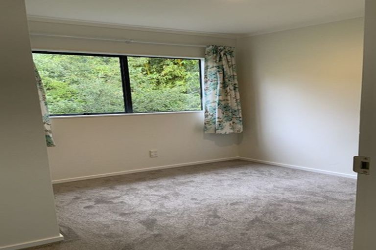 Photo of property in 49a Clayburn Road, Glen Eden, Auckland, 0602