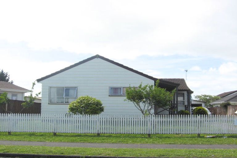 Photo of property in 49 Burundi Avenue, Clendon Park, Auckland, 2103