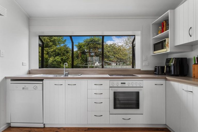 Photo of property in 5b Halberg Crescent, Whakatane, 3120