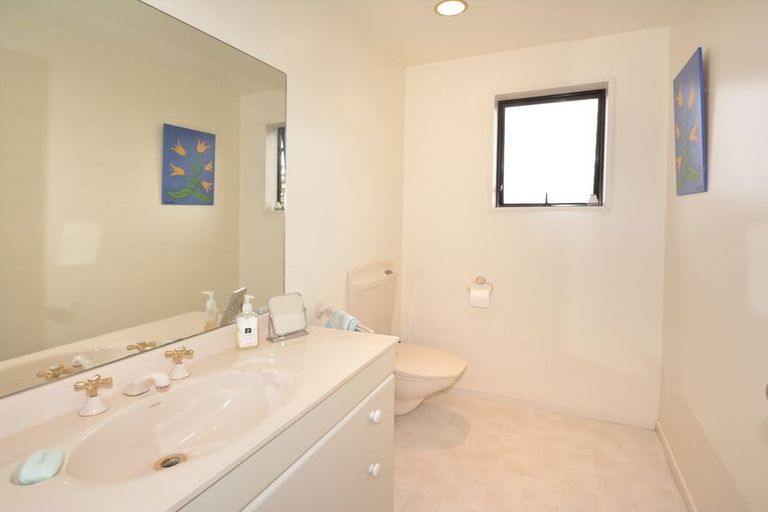 Photo of property in 2 Mornington Road, Balaclava, Dunedin, 9011