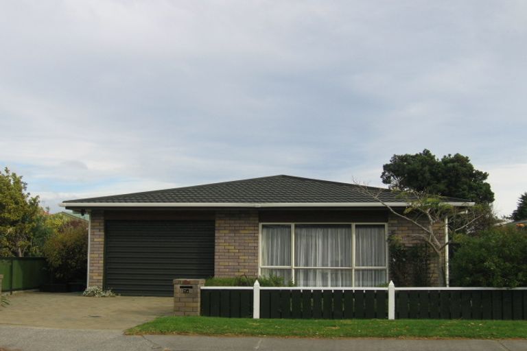 Photo of property in 7a Watson Drive, Paraparaumu Beach, Paraparaumu, 5032